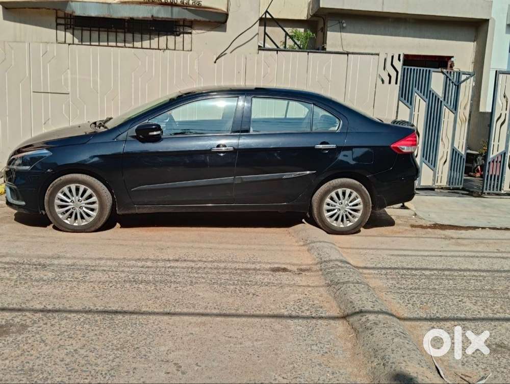 Maruti Suzuki Ciaz (automatic) Smart Hybrid
