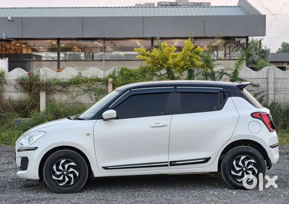 Maruti Suzuki Swift Lxi, 2020, Petrol