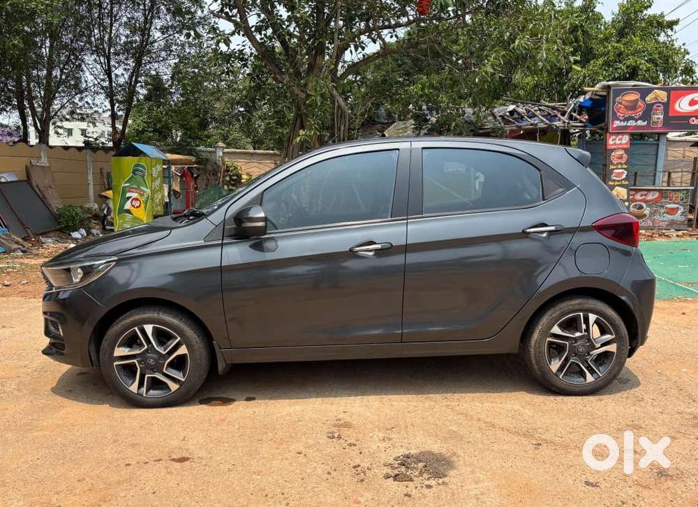 Tata Tiago Xz Opt, 2022, Petrol