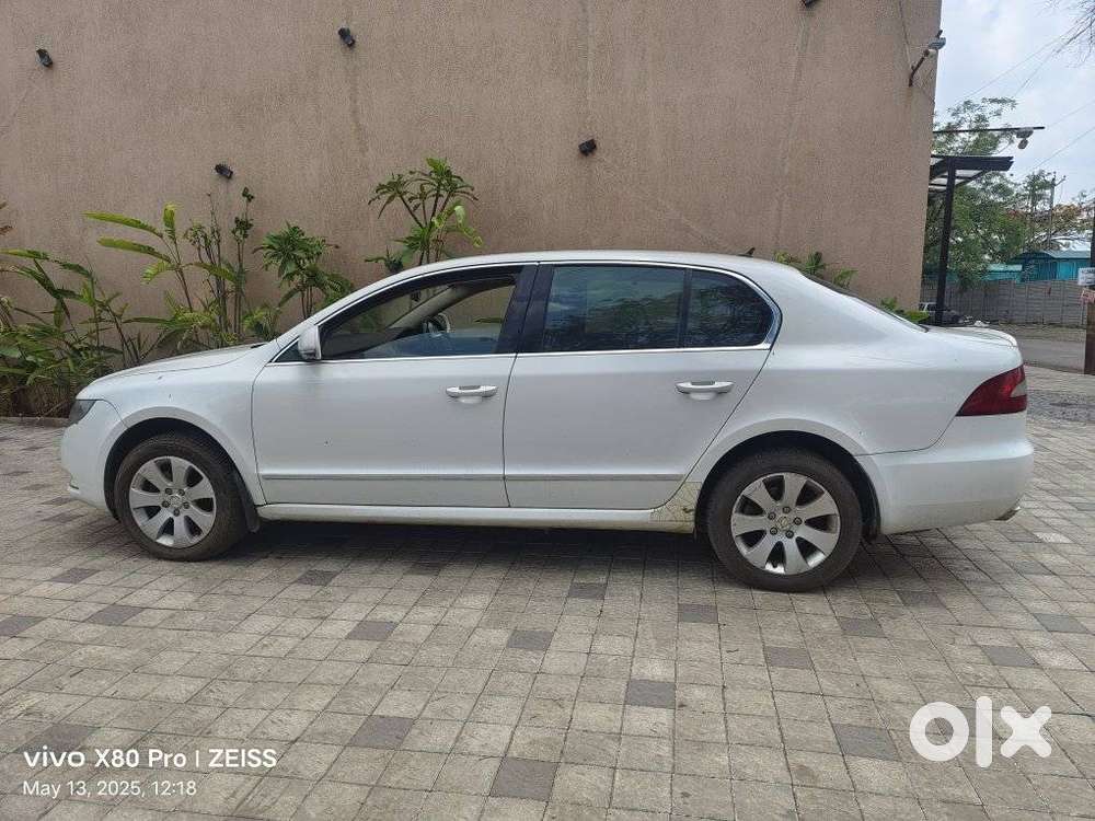 Skoda Superb 2008-2013 Elegance 1.8 Tsi At, 2010, Petrol