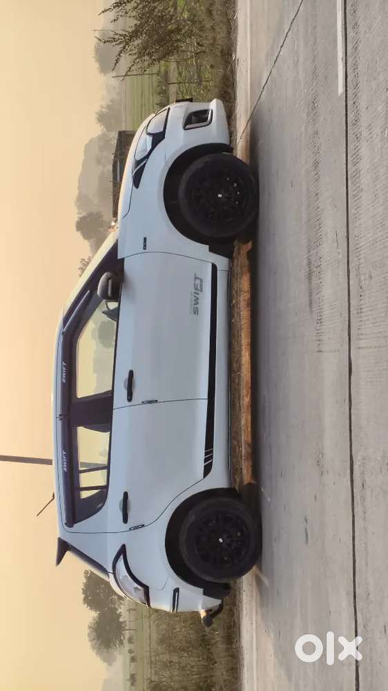 Maruti Suzuki Swift 2015 Diesel 100000 Km Driven