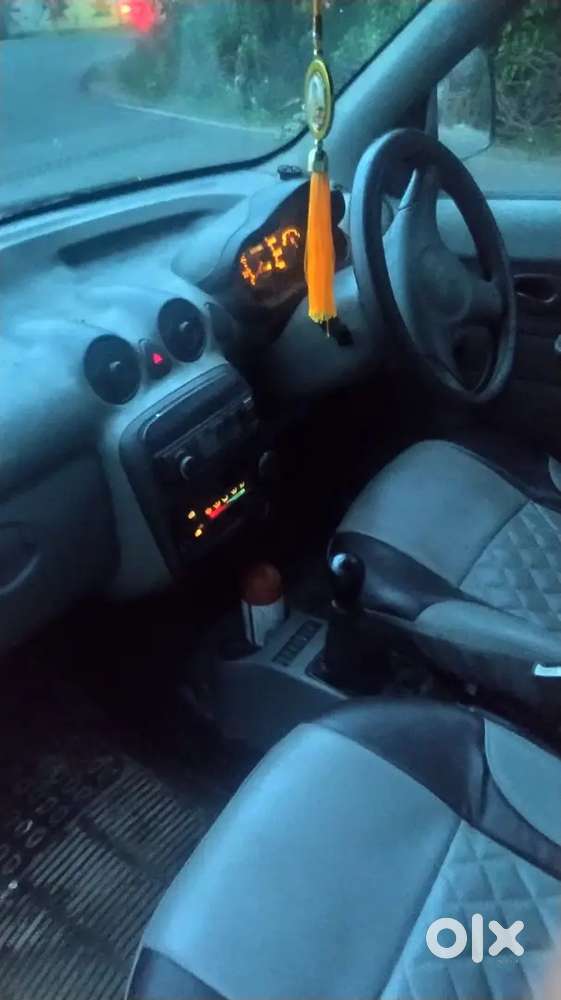 Hyundai Santro Gs Zip 2003