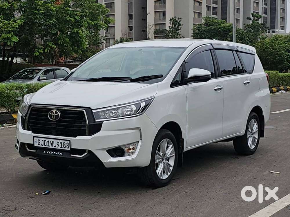 Toyota Innova Crysta 2.4 Gx 8 Str, 2023, Diesel