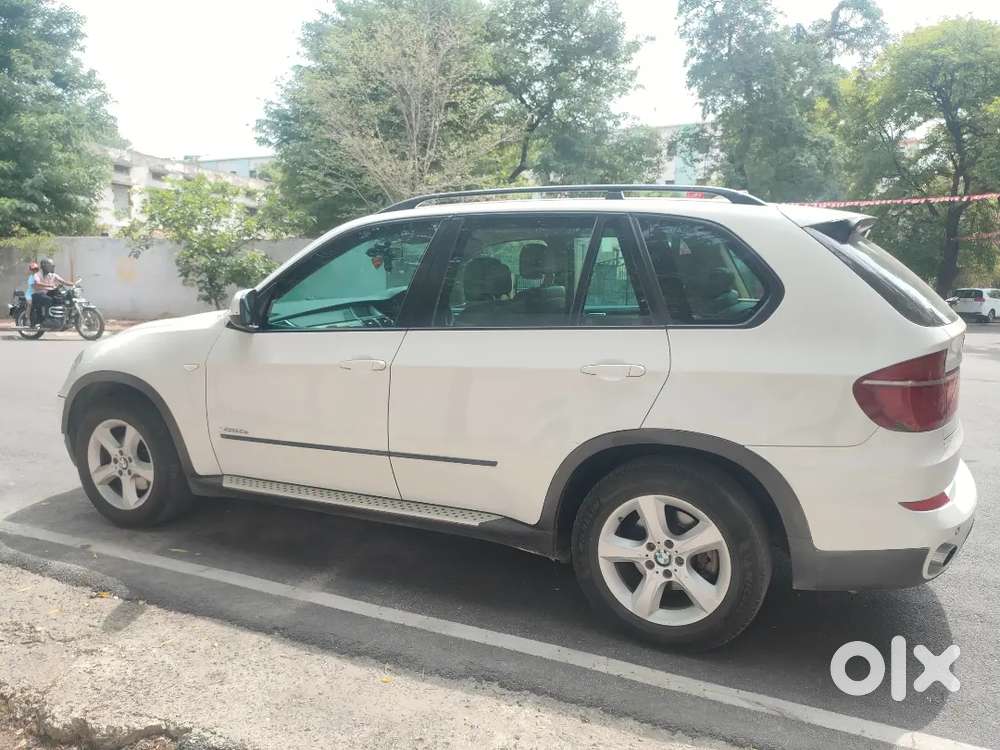 Bmw X5 Xdrive30d – 2011 Model  Alpine White  Excellent Condition