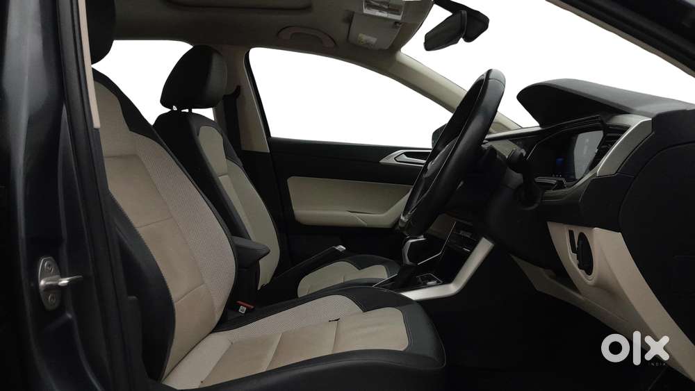 Volkswagen Virtus 1.0 Topline Tsi At, 2023, Petrol