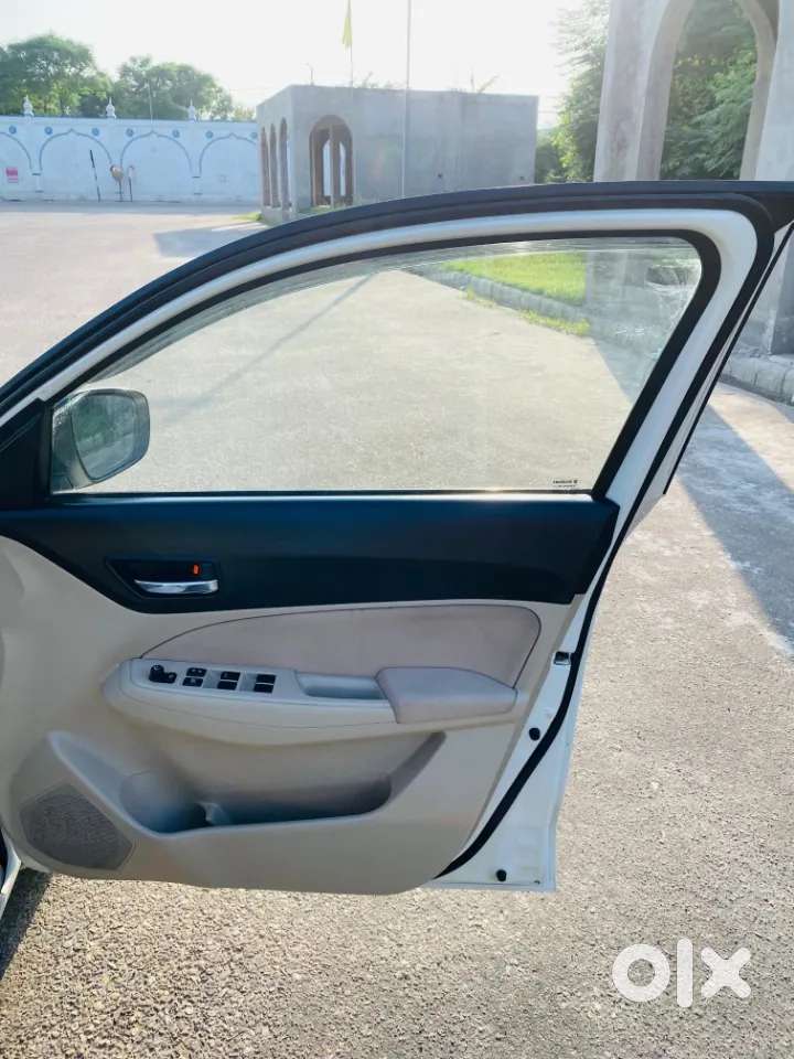 Maruti Suzuki Dzire 1.2 Vxi, 2021, Petrol