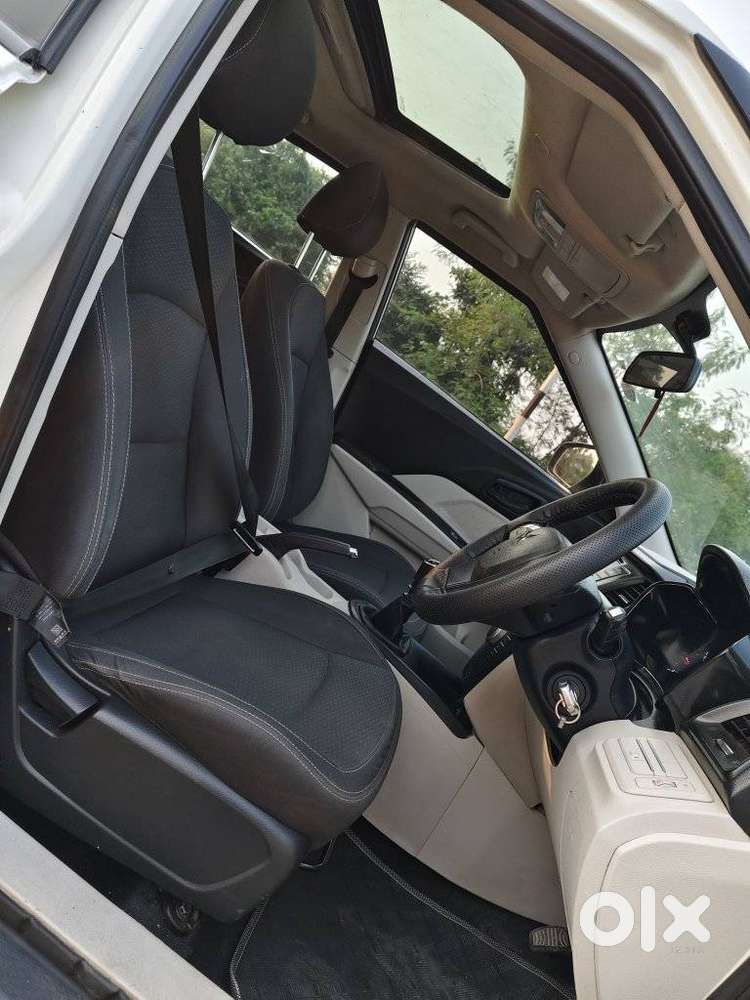 Mahindra Xuv300 W6 Diesel, 2023, Diesel