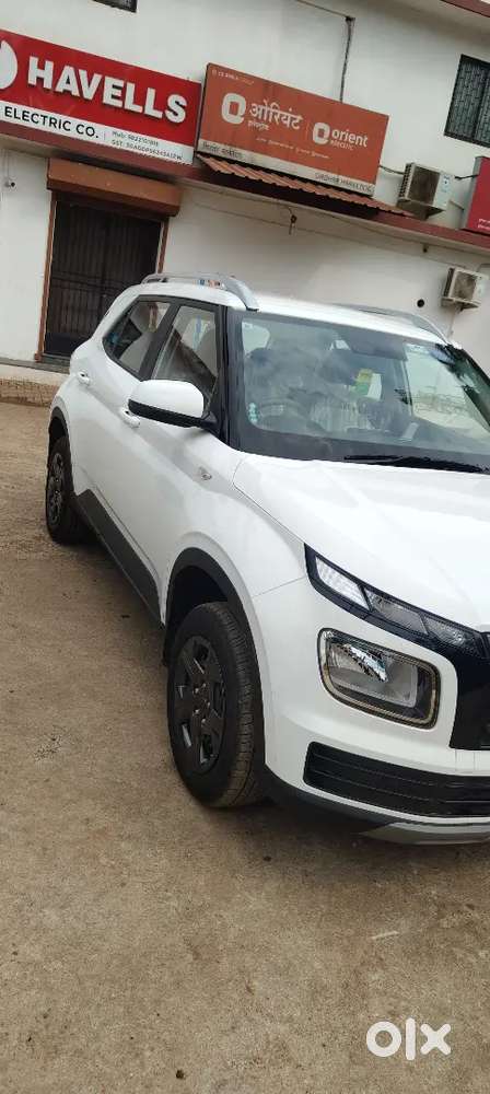 Hyundai Venue N Line 2025 Petrol Well Maintained