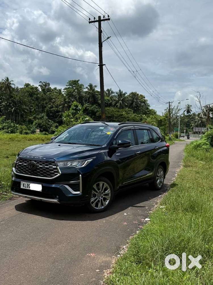 Toyota Innova Hycross 2.0 Zx (o) Hybrid 7 Str, 2024, Petrol