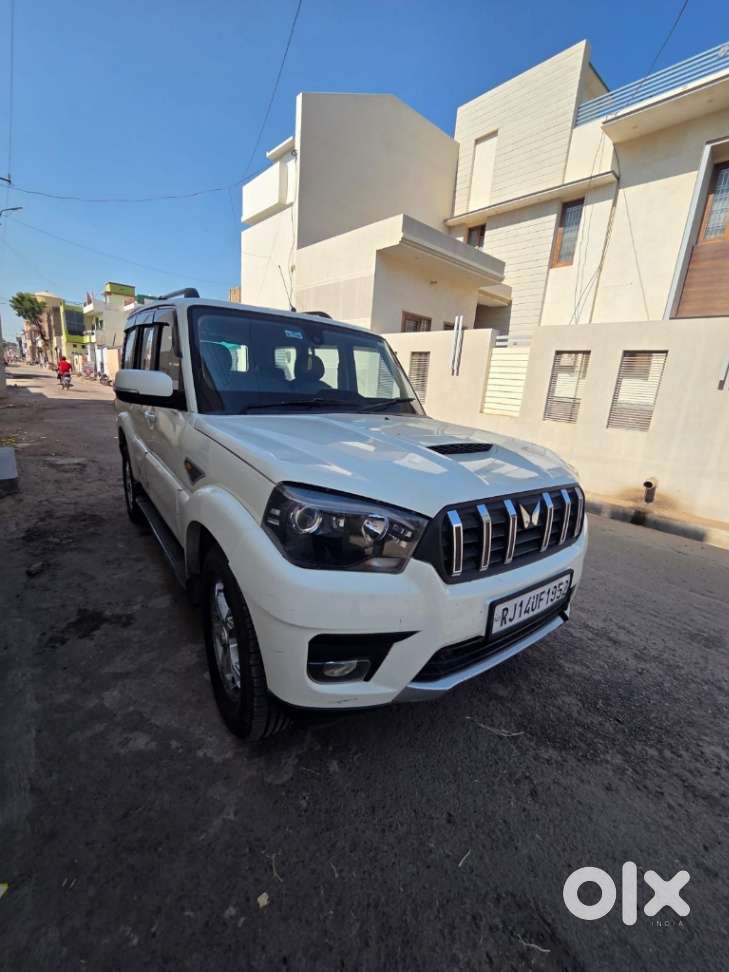 Mahindra Scorpio Classic, 2017, Diesel