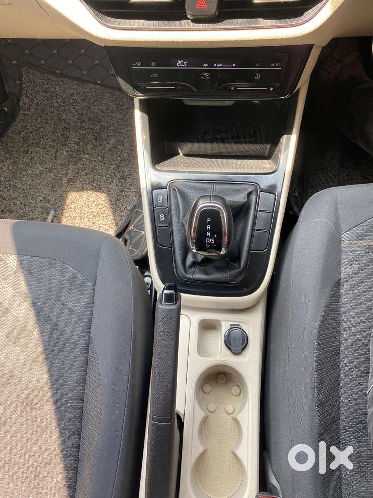 Skoda Slavia Ambition Plus 1.0 Tsi At, 2023, Petrol