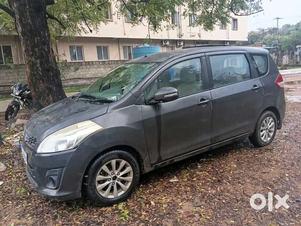 Maruti Suzuki Ertiga 2014 Diesel 140000 Km Driven