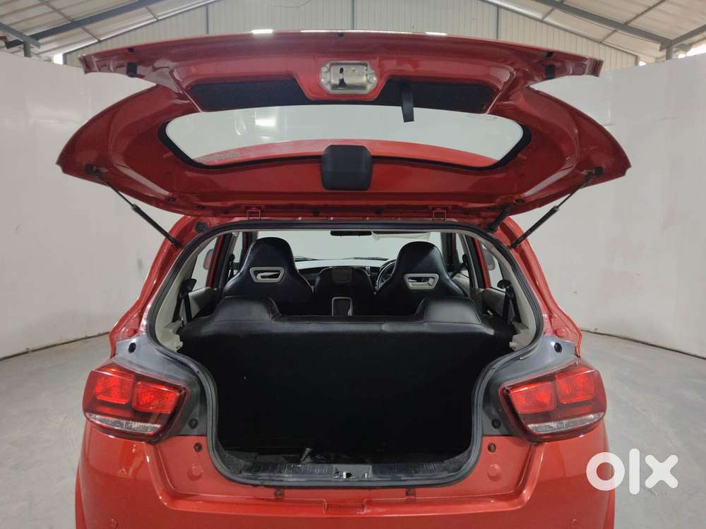 Mahindra Kuv 100 2016-2017 Mfalcon G80 K2, 2017, Petrol
