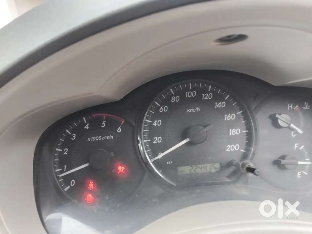 Toyota Innova Diesel 2014