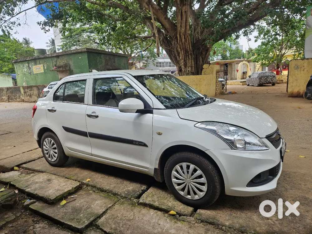 Maruti Suzuki Dzire 2017 Diesel 87500 Km Driven