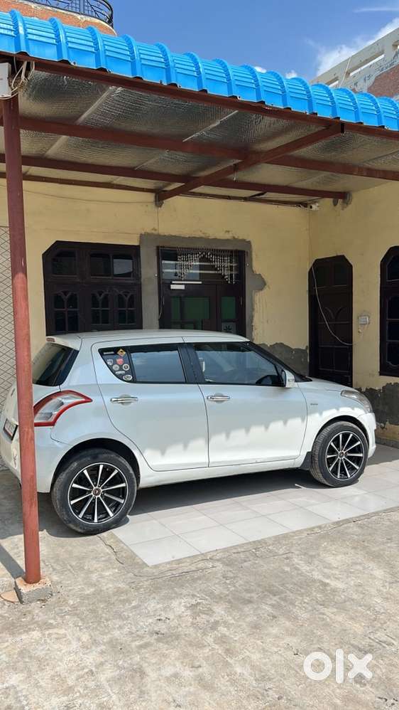 Maruti Suzuki Swift 2012