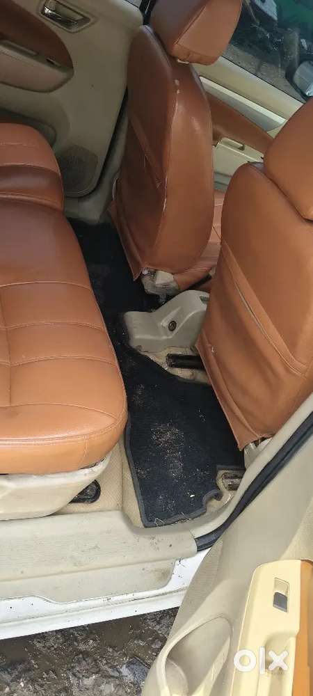 Maruti Suzuki Ertiga 2015 Diesel 280000 Km Driven