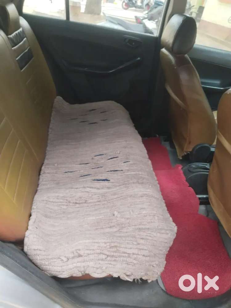 Tata Bolt 1.3 Xe 2016