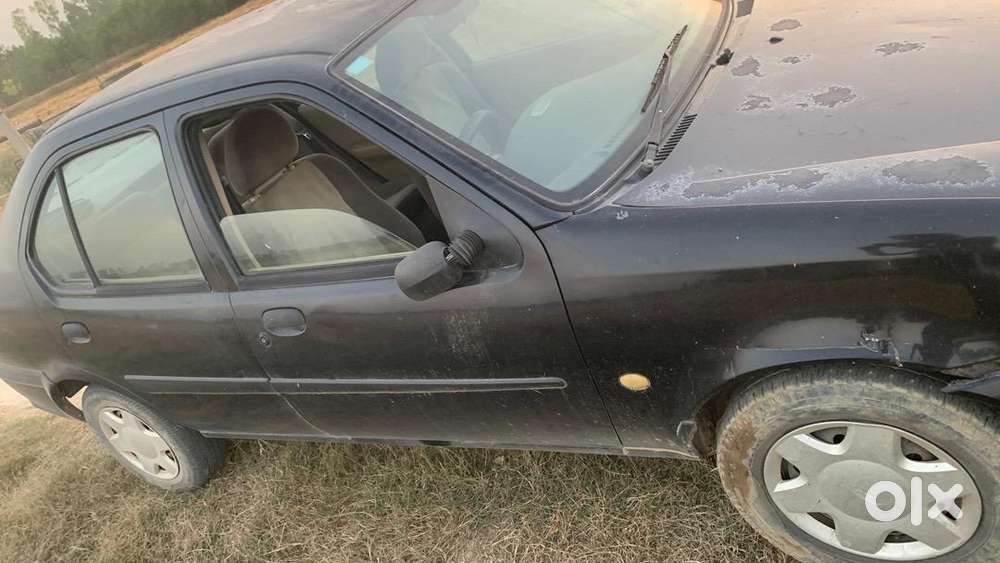Ford Ikon Petrol 50000 Km Driven