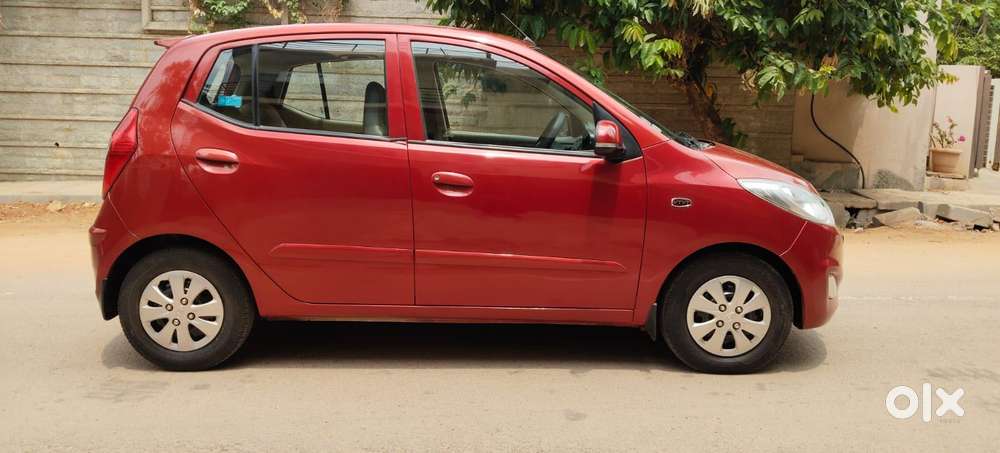 Hyundai I10 Asta Sunroof At, 2012, Petrol