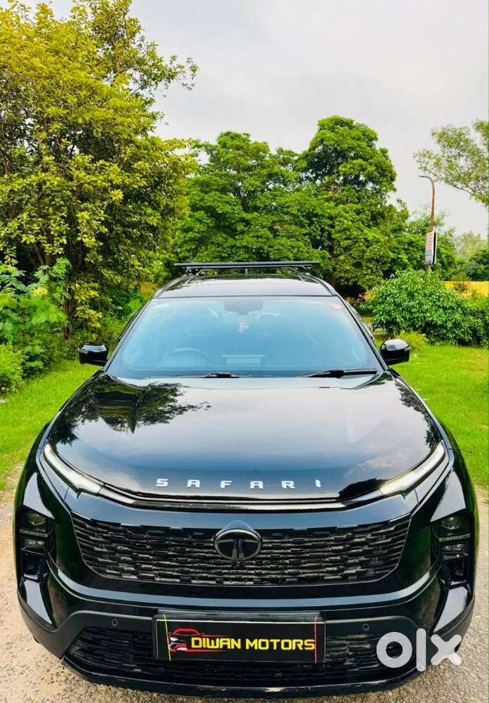 Tata Safari 2.0 Xza Plus 6 S Dark Edition, 2024, Diesel