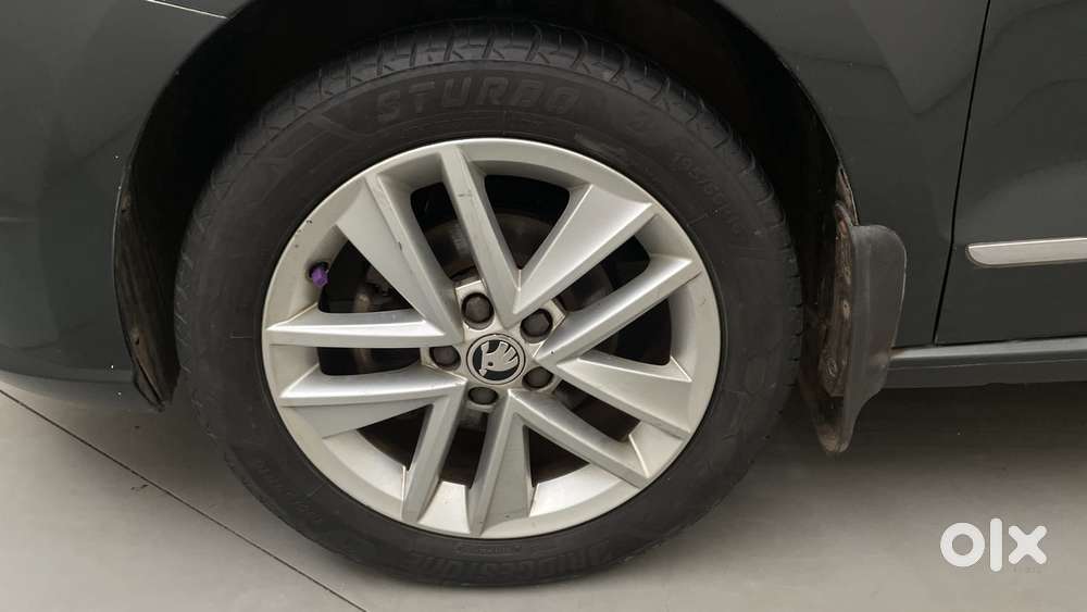 Skoda Rapid 1.6 Mpi Style, 2019, Petrol