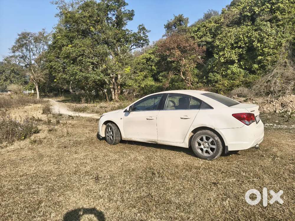 Chevrolet Cruze 2012 Diesel 60000 Km Driven