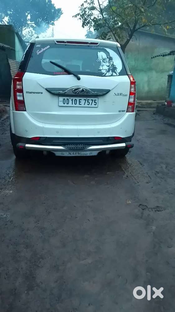 Mahindra Xuv  Model W10
