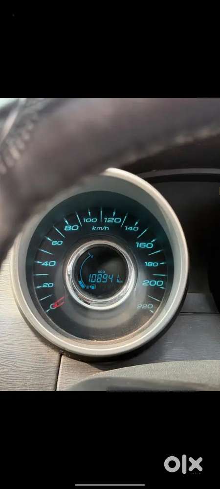 Mahindra Xuv500 2016 Diesel 111111 Km Driven