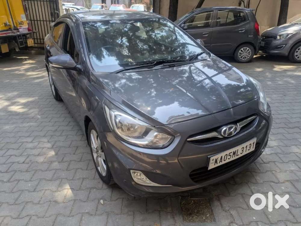 Hyundai Verna Fluidic 1.6 Vtvt Sx Automatic, 2012, Petrol