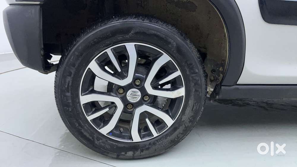 Maruti Suzuki S-presso Vxi Plus, 2022, Petrol