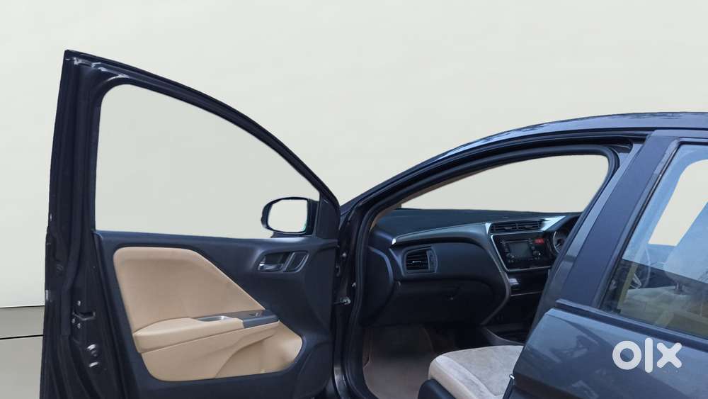 Honda City I-vtec S, 2015, Petrol