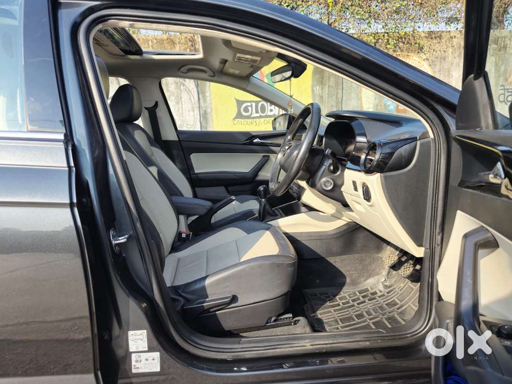 Skoda Slavia Style 1.0l Tsi Mt, 2022, Petrol