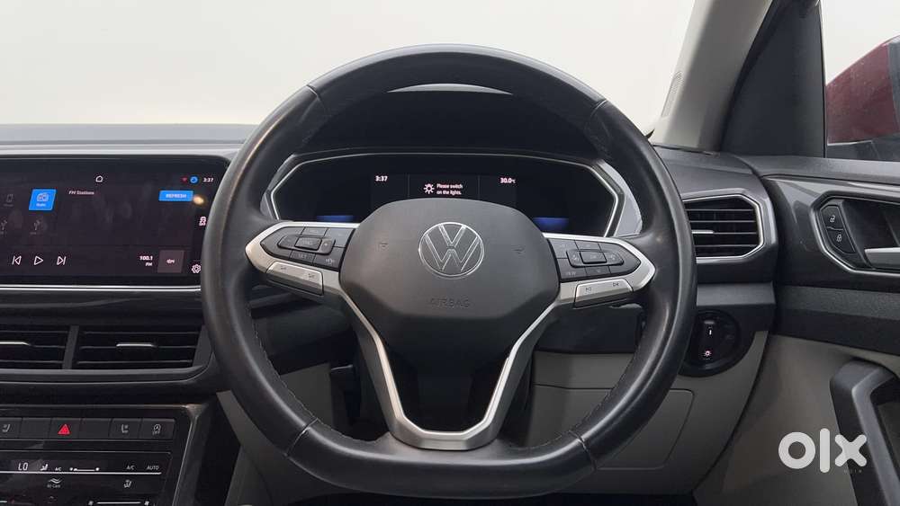 Volkswagen Taigun Topline 1.0 Tsi At (electric Seats), 2022, Petrol