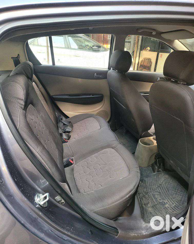Hyundai I20 Petrol Cvt Magna Executive, 2011, Petrol