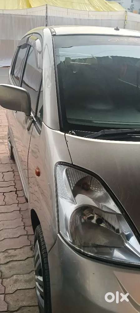 Maruti Suzuki Zen Estilo 2009
