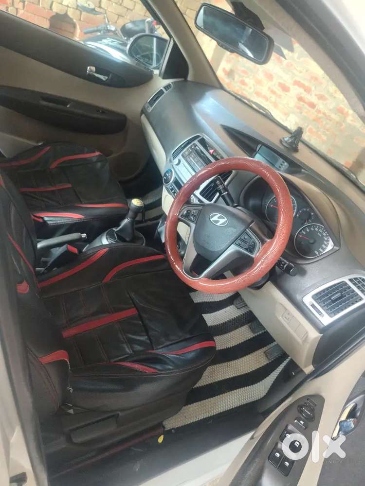 Hyundai I20 Spotz 2012
