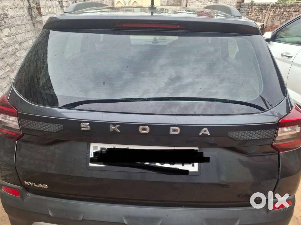 Skoda Kylaq Signature 2025
