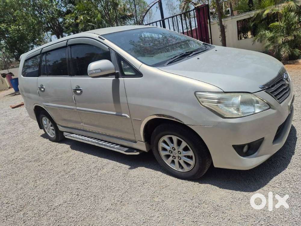 Toyota Innova 2.5 V 7 Str, 2013, Diesel