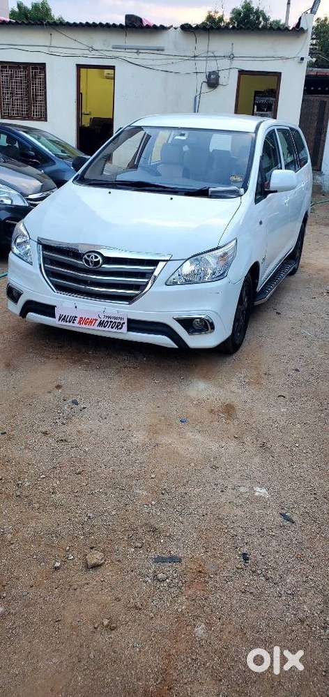 Toyota Innova 2004-2011 2.5 G4 Diesel 7-seater, 2010, Diesel