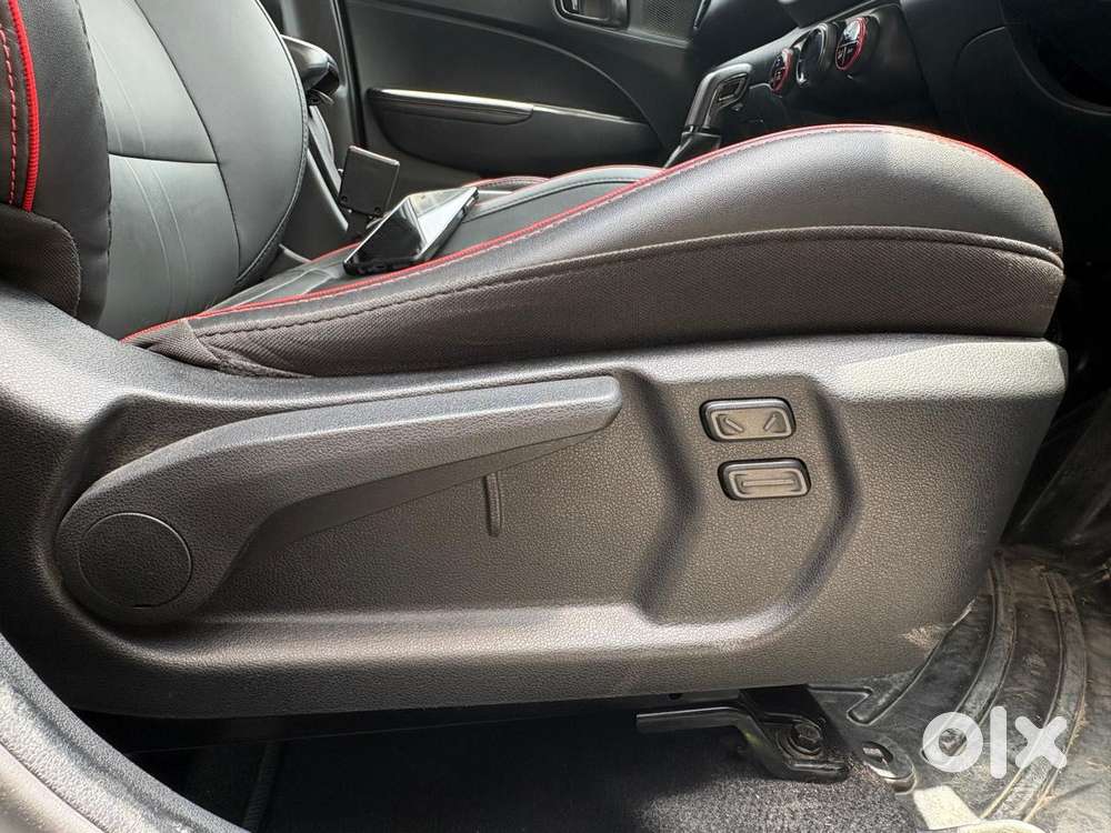Hyundai Venue N Line 1.0 N8 Turbo Dct Dual Tone, 2024, Petrol