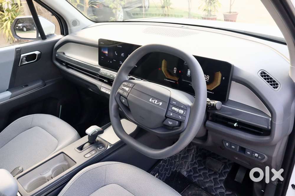 Kia Syros Htk Plus Turbo Dct, 2025, Petrol