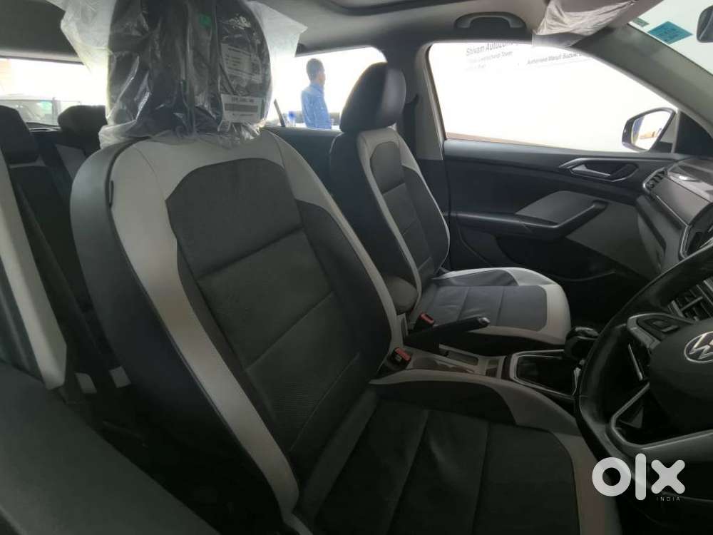 Volkswagen Taigun 1.0 Tsi Topline At, 2022, Petrol