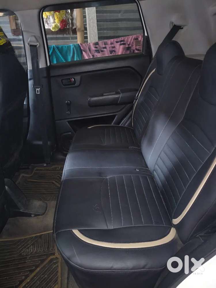 1 Saal Gari Chala H Gaari Government Office Me Chalta Tha