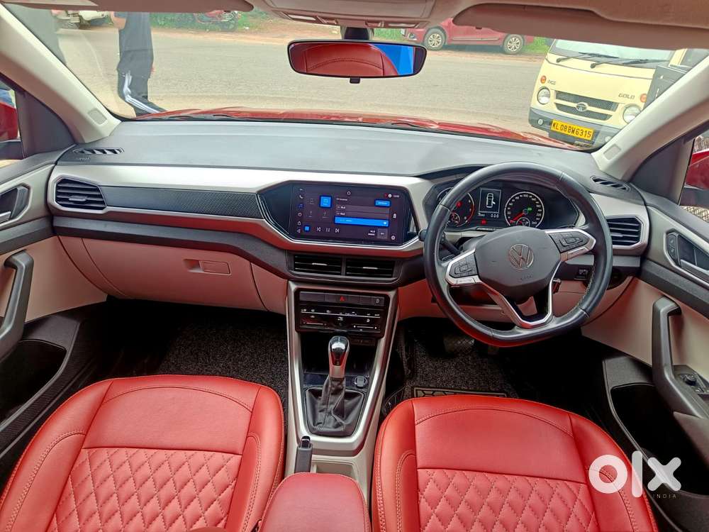Volkswagen Taigun 1.0 Tsi Highline At, 2023, Petrol