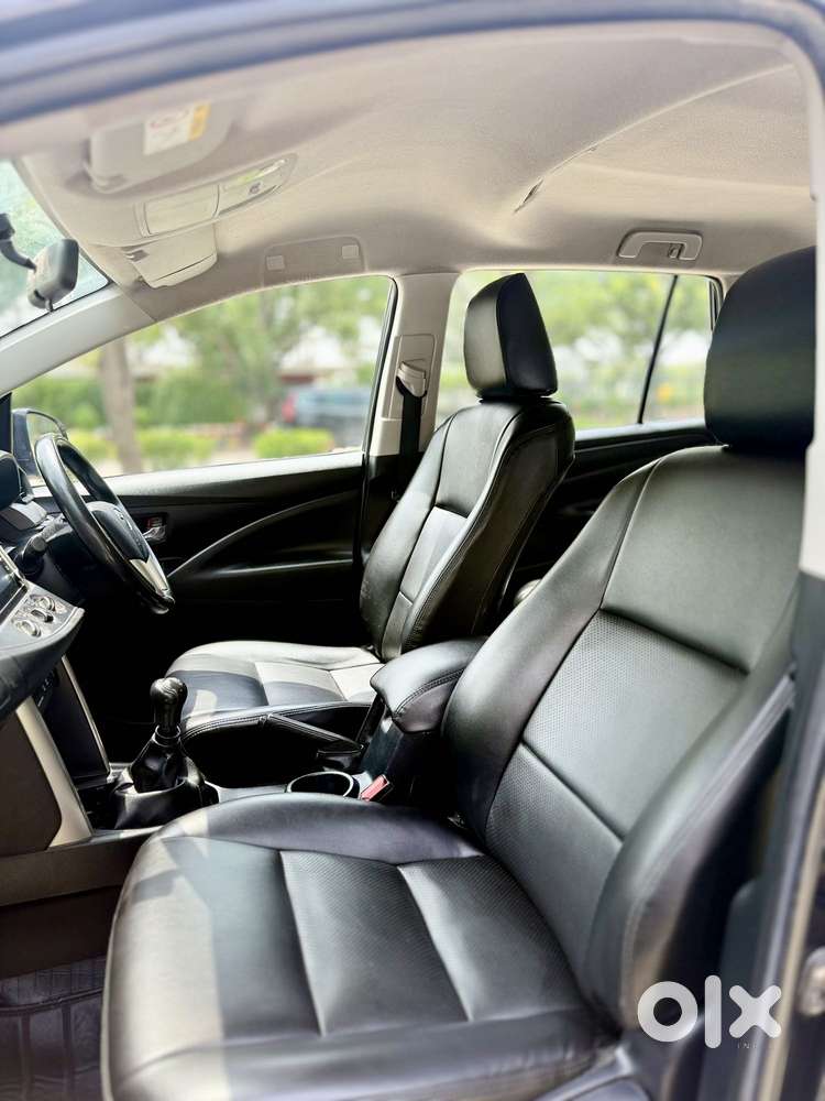 Toyota Innova Crysta 2.4 Gx Mt, 2021, Diesel