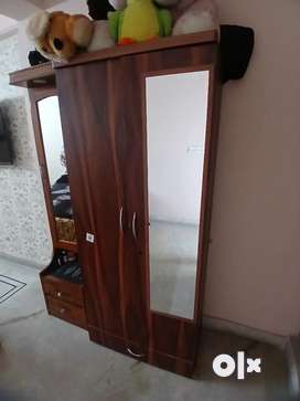 Almirah For Buy Sell Used Furniture in Delhi OLX