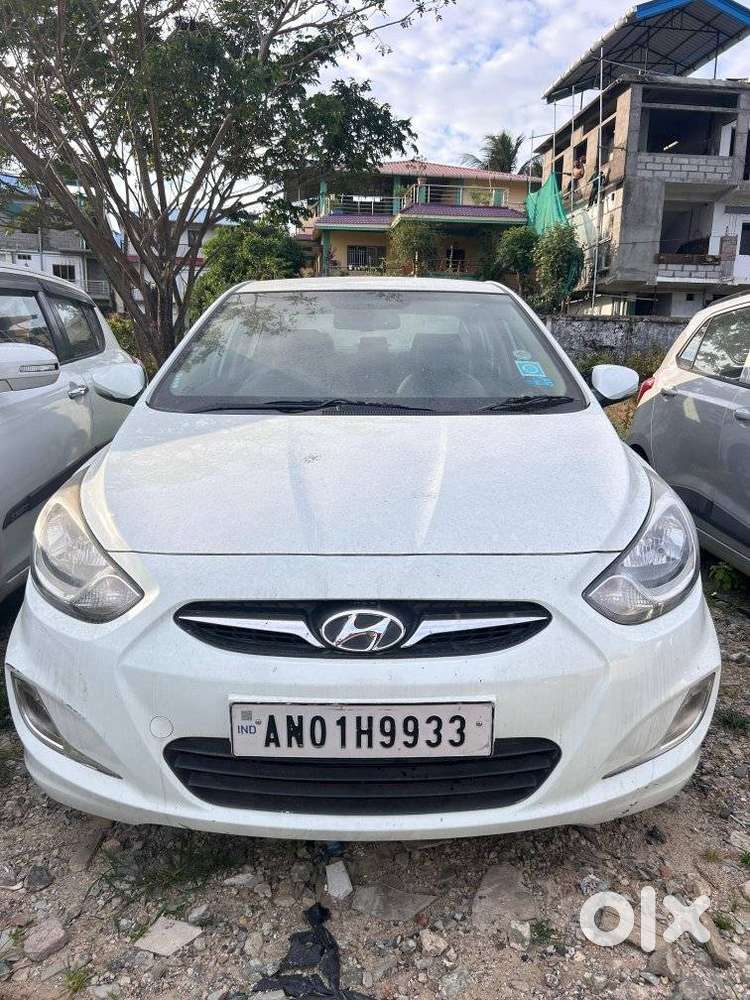 Hyundai Verna Fluidic 1.6 Vtvt Sx, 2013, Petrol