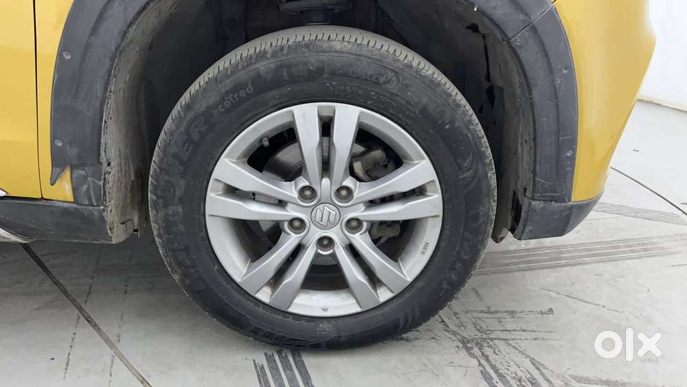 Maruti Suzuki Vitara Brezza Zdi+ Dual Tone Mt, 2017, Diesel