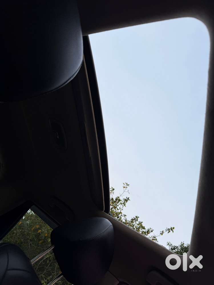 Mahindra Petrol Car 2022